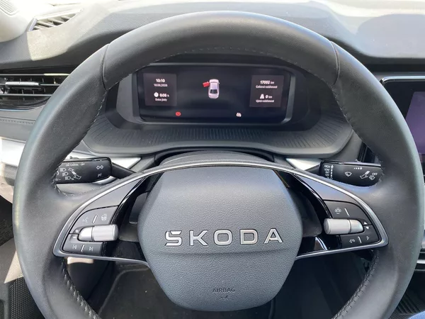 Škoda Octavia 1.5 TSI Selection - foto 10