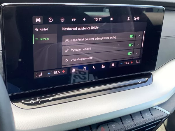 Škoda Octavia 1.5 TSI Selection - foto 11