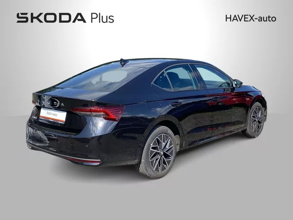 Škoda Octavia 1.5 TSI Selection - foto 2
