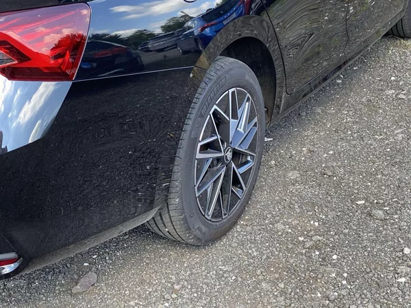 Škoda Octavia 1.5 TSI Selection - foto 29