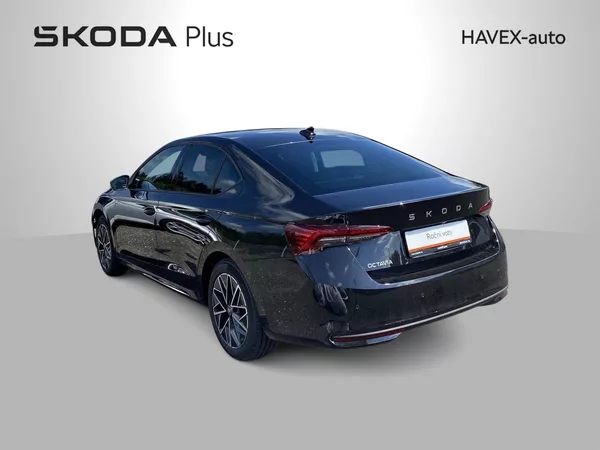 Škoda Octavia 1.5 TSI Selection - foto 34