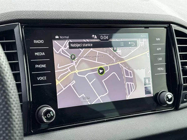 Škoda Karoq 1.5 TSI Sportline - foto 12