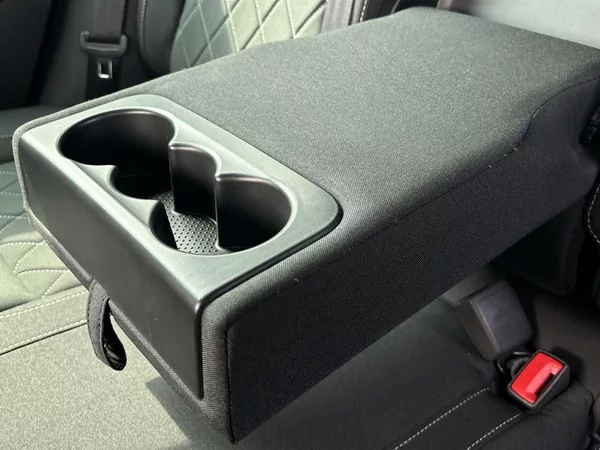 Škoda Karoq 1.5 TSI Sportline - foto 25