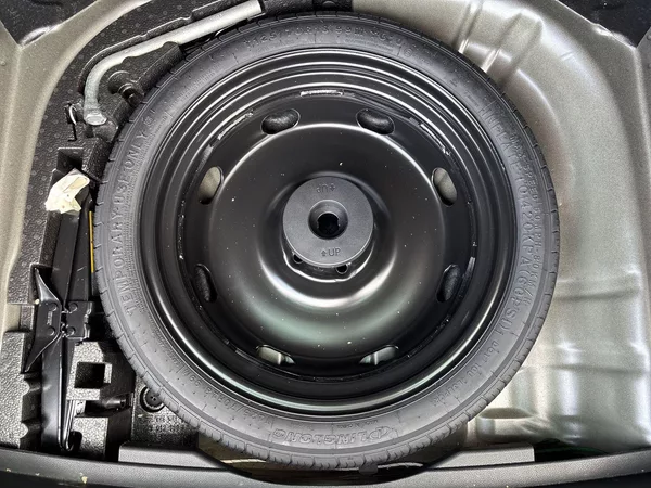 Škoda Karoq 1.5 TSI Sportline - foto 29