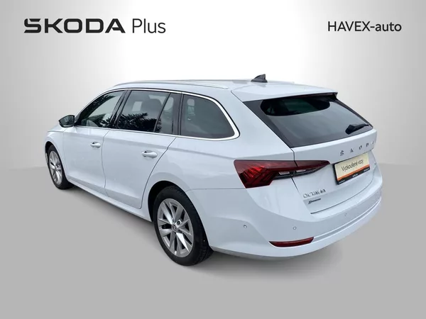 Škoda Octavia Combi 2.0 TDI 4x4 DSG Style+ - foto 35