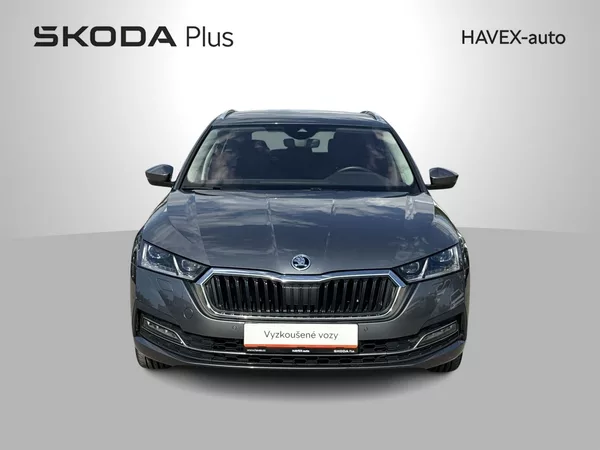 Škoda Octavia Combi 2.0 TDI DSG Style - foto 4