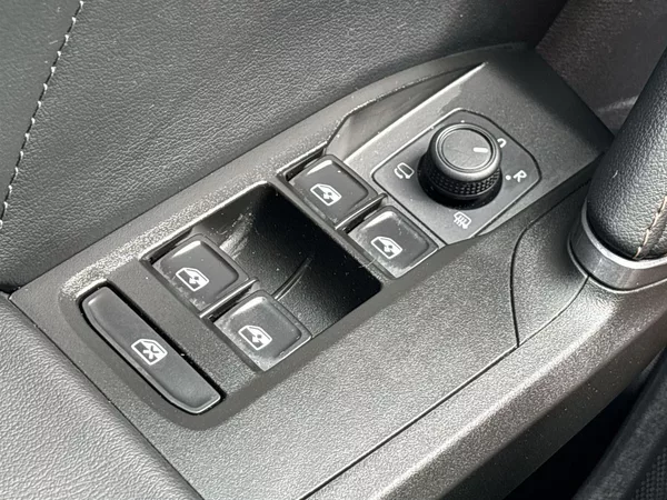 Cupra Formentor 1.5 TSI DSG - foto 17