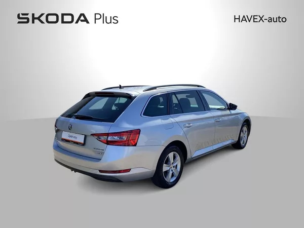 Škoda Superb Combi 2.0 TDI 4x4 Ambition - foto 2