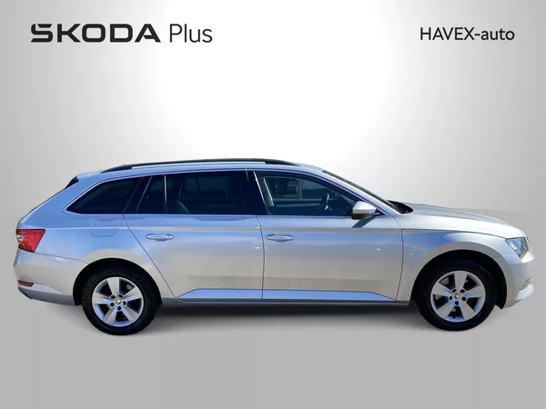 Škoda Superb Combi 2.0 TDI 4x4 Ambition - foto 28