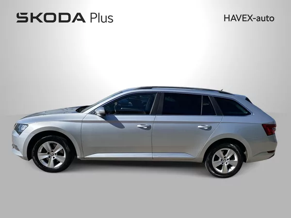 Škoda Superb Combi 2.0 TDI 4x4 Ambition - foto 3