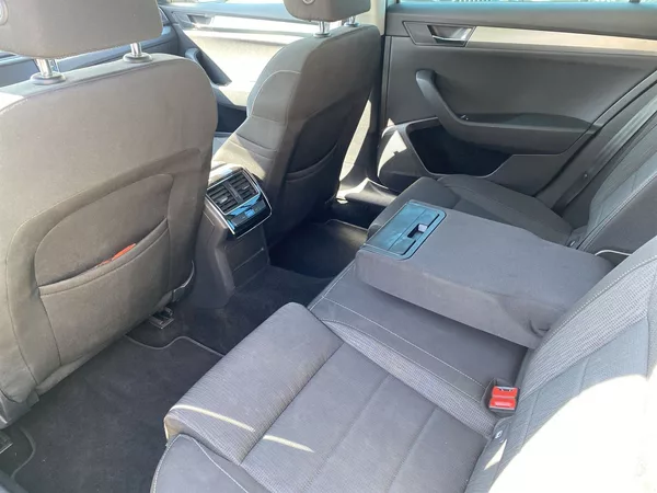 Škoda Superb Combi 2.0 TDI 4x4 Ambition - foto 7