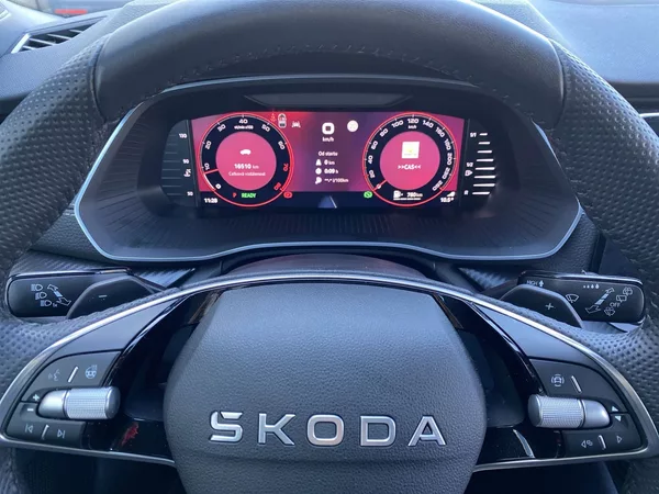 Škoda Octavia Combi 1.5 TSI M-HEV DSG Sportl - foto 10