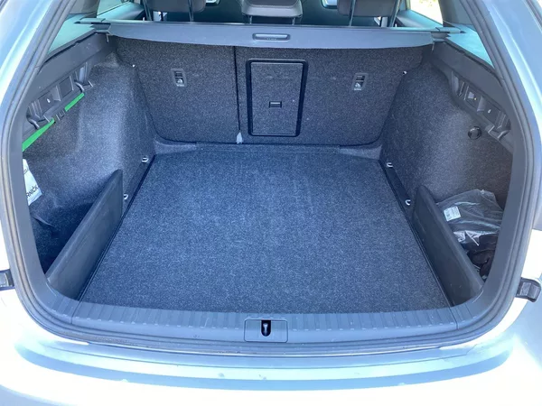Škoda Octavia Combi 1.5 TSI M-HEV DSG Sportl - foto 30