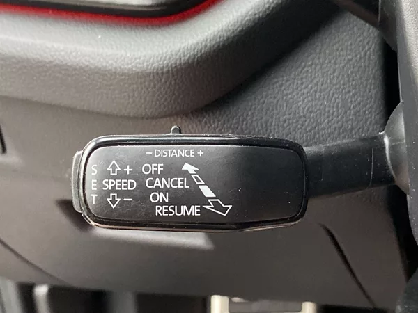 Škoda Octavia Combi 1.5 TSI SportLine - foto 24