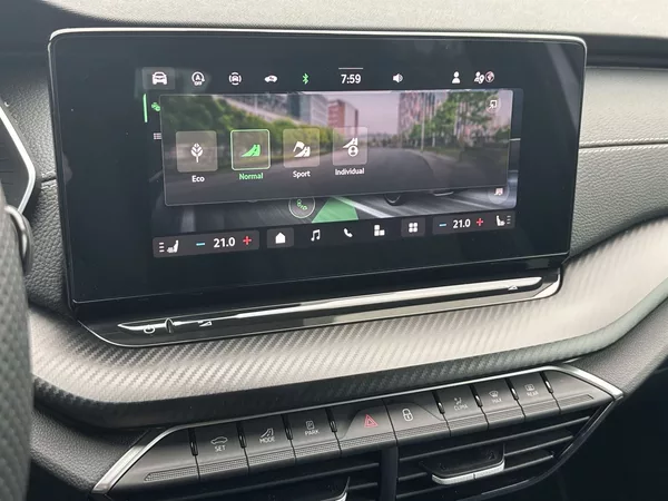 Škoda Octavia Combi 1.5 TSI M-HEV DSG Sportl - foto 22