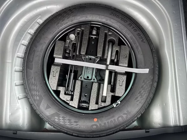 Škoda Octavia Combi 1.5 TSI M-HEV DSG Sportl - foto 30