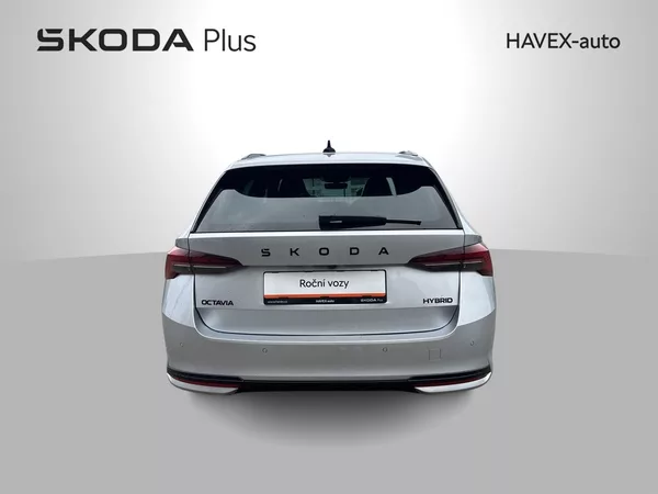 Škoda Octavia Combi 1.5 TSI M-HEV DSG Sportl - foto 35