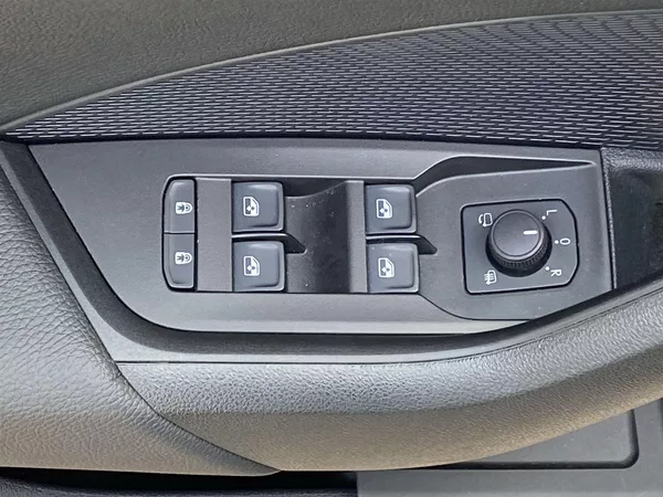 Škoda Octavia Combi 1.5 TSI M-HEV DSG Sportl - foto 28