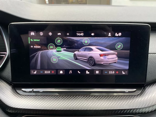 Škoda Octavia 1.5 TSI DSG SportLine - foto 14