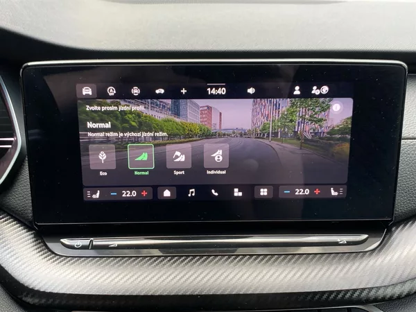 Škoda Octavia 1.5 TSI DSG SportLine - foto 15