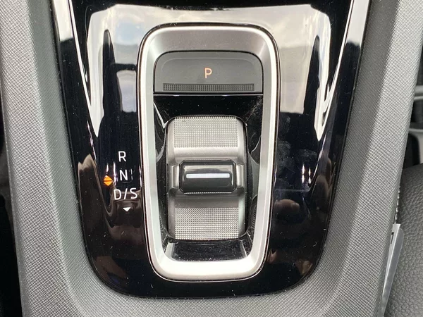 Škoda Octavia Combi 2.0 TSI 4x4 DSG SportLin - foto 14