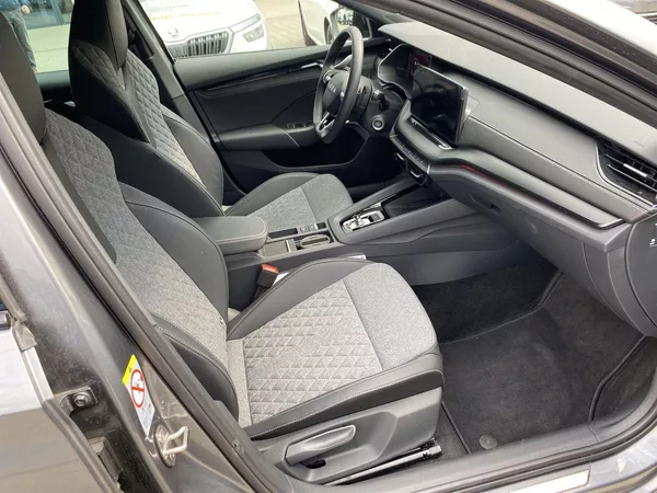 Škoda Octavia Combi 2.0 TSI 4x4 DSG SportLin - foto 9