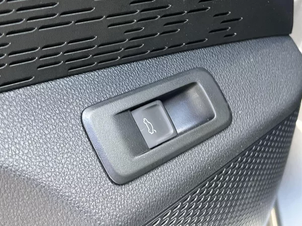 Škoda Octavia 1,5 TSI DSG Sportline - foto 23