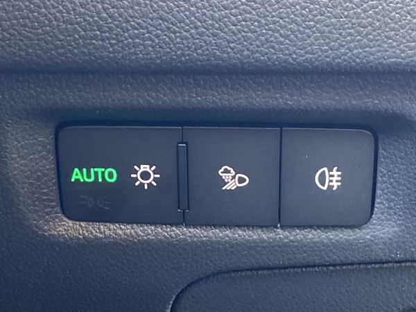 Škoda Octavia Combi 2,0 TDI 110 kW DSG Sport - foto 14