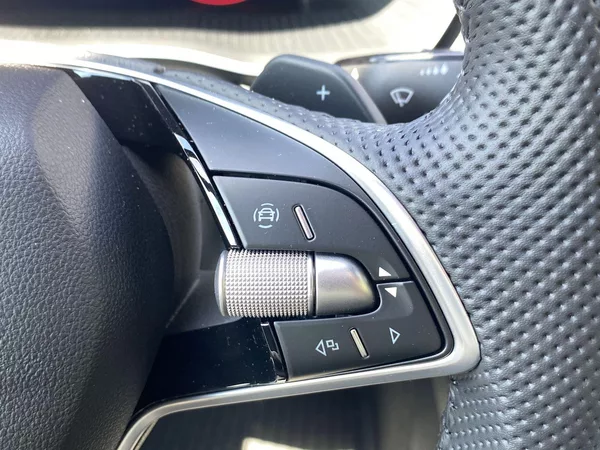 Škoda Octavia Combi 2,0 TDI 110 kW DSG Sport - foto 18