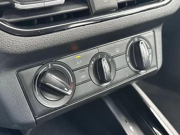 Škoda Scala 1.0 TSI Ambition - foto 13