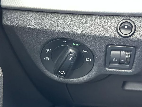 Škoda Scala 1.0 TSI Ambition - foto 15