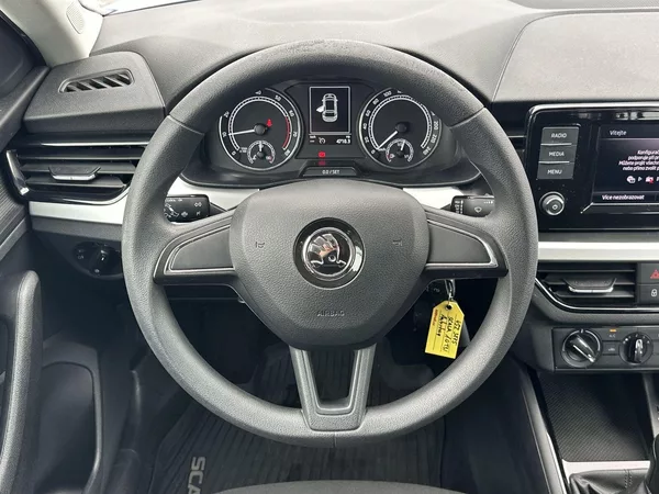 Škoda Scala 1.0 TSI Ambition - foto 6