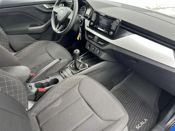 Škoda Scala 1.0 TSI Ambition - foto 9
