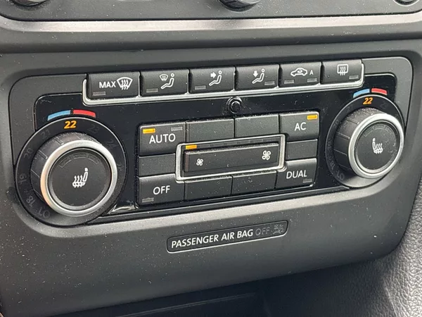 Volkswagen Golf 1.6 TDI Trend - foto 15