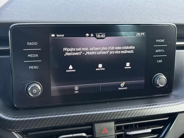 Škoda Scala 1.5 TSI Monte Carlo - foto 11