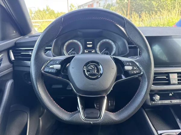 Škoda Scala 1.5 TSI Monte Carlo - foto 19