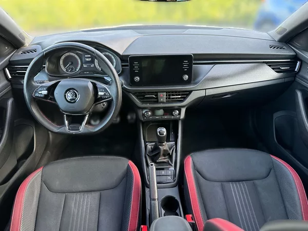 Škoda Scala 1.5 TSI Monte Carlo - foto 5