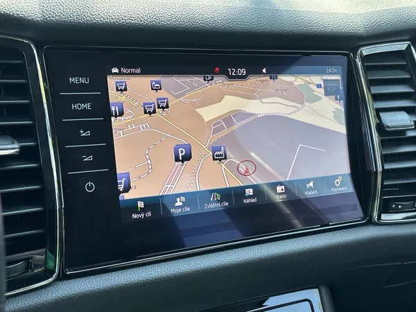 Škoda Kodiaq GT 2.0 TSI 4x4 DSG - foto 11