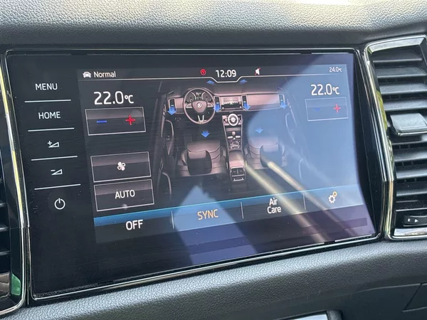 Škoda Kodiaq GT 2.0 TSI 4x4 DSG - foto 14