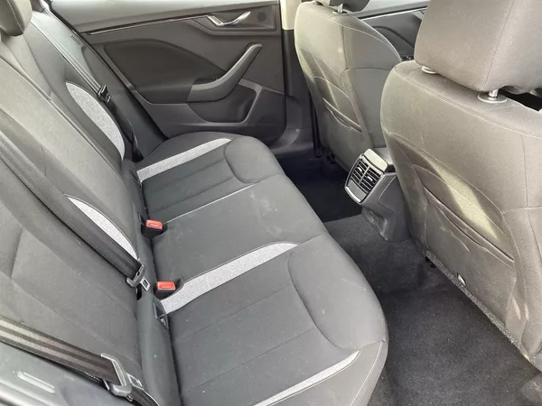 Škoda Scala 1.0 TSI Selection - foto 9
