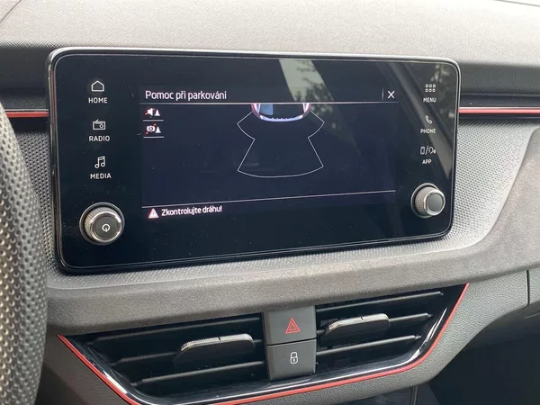 Škoda Scala 1.0 TSI Monte Carlo - foto 17