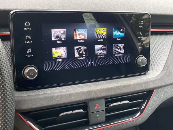 Škoda Scala 1.0 TSI Monte Carlo - foto 21