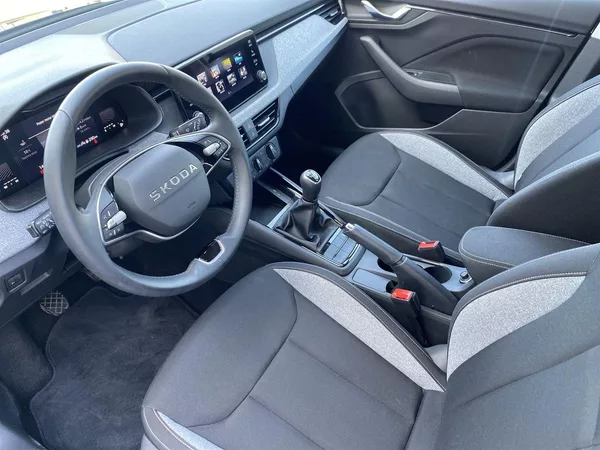 Škoda Scala 1.0 TSI Selection - foto 8