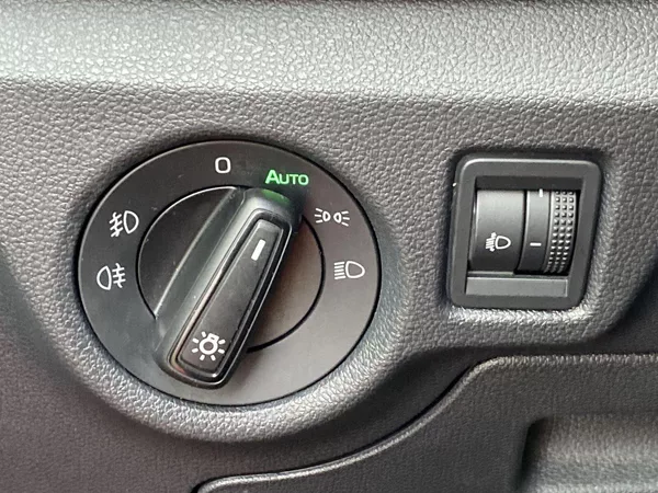 Škoda Scala 1.0 TSI Selection - foto 18