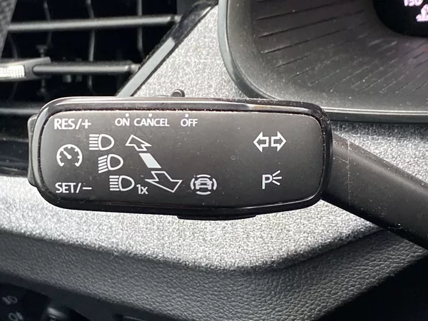Škoda Scala 1.0 TSI Selection - foto 20