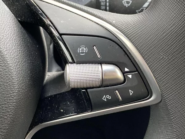 Škoda Scala 1.0 TSI Selection - foto 22