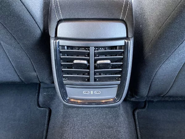 Škoda Scala 1.0 TSI Selection - foto 25