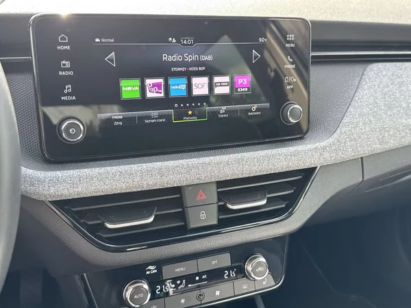Škoda Scala 1.0 TSI DSG Selection - foto 19