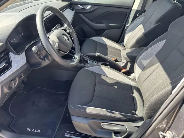 Škoda Scala 1.0 TSI DSG Selection - foto 7