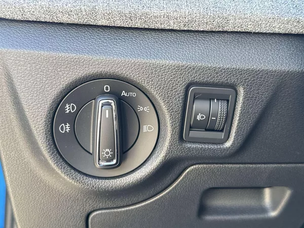 Škoda Scala 1.0 TSI DSG Selection - foto 12